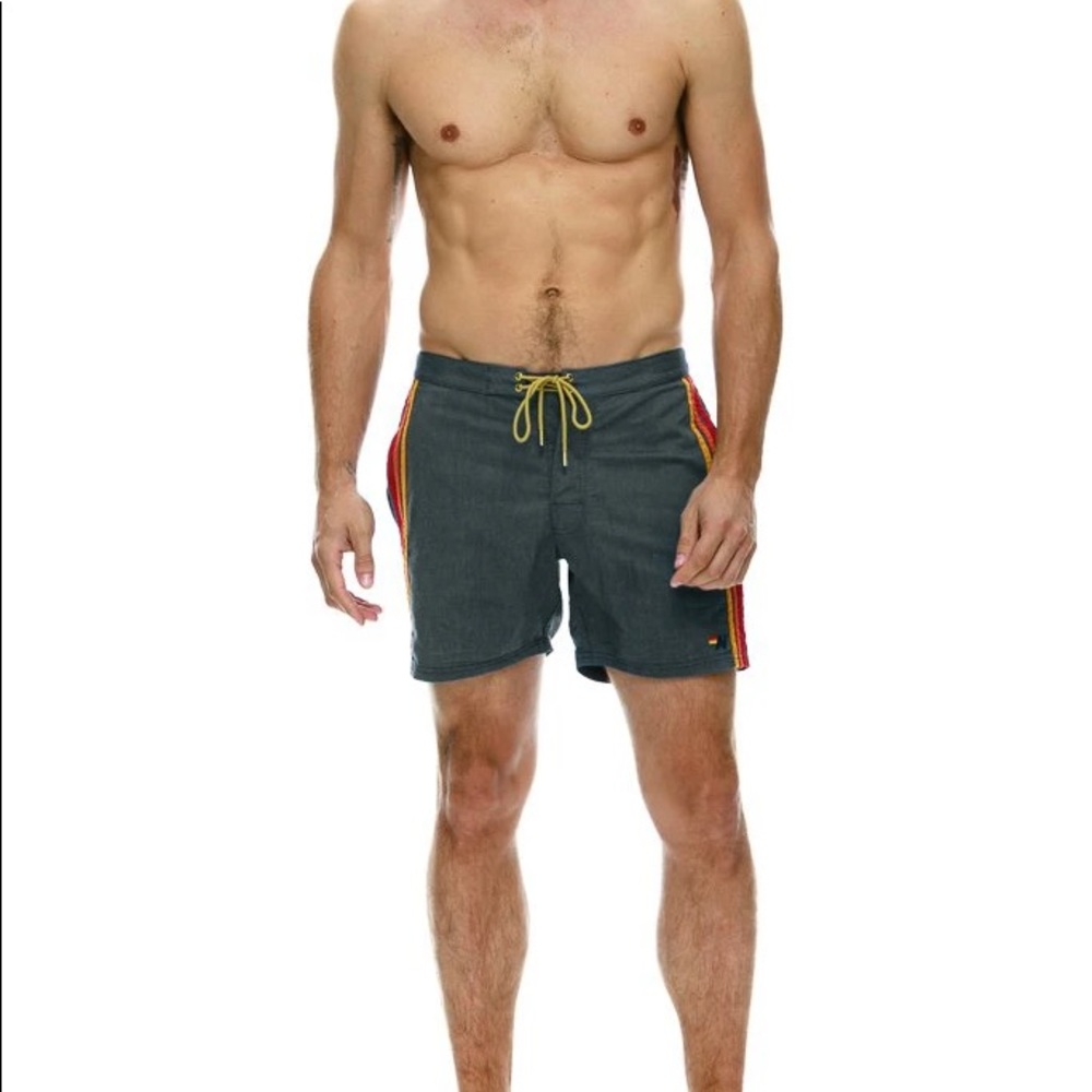 AVIATORI NATION MEN'S 4 STRIPE BOARD SHORTS